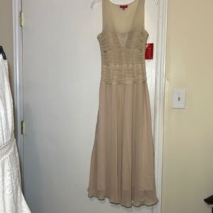 Signature By Sangria Tan Formal Wedding Engagement Prom Bridesmaid Dress Size 10